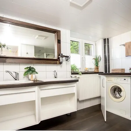 Conny´s Kajüte - Für Bis Zu 4 Personen, Mit Sauna Und Haustiere Herzlich Willkommen *