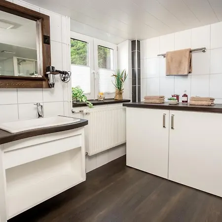 Conny´s Kajüte - Für Bis Zu 4 Personen, Mit Sauna Und Haustiere Herzlich Willkommen Ferienhaus