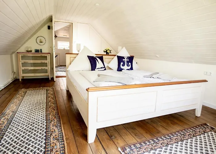 Ferienhaus Conny´s Kajüte - Für Bis Zu 4 Personen, Mit Sauna Und Haustiere Herzlich Willkommen